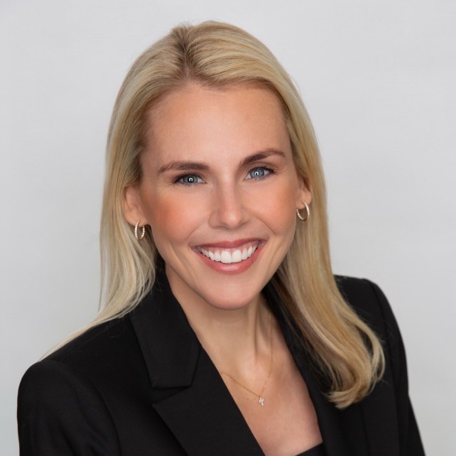 Tori Pappas, EverBank